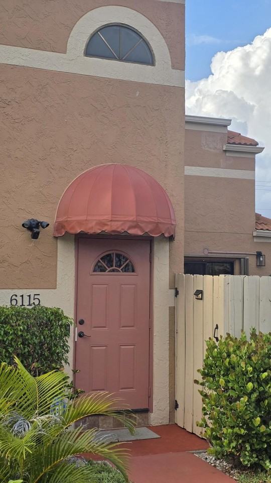 6115 Seven Springs Blvd