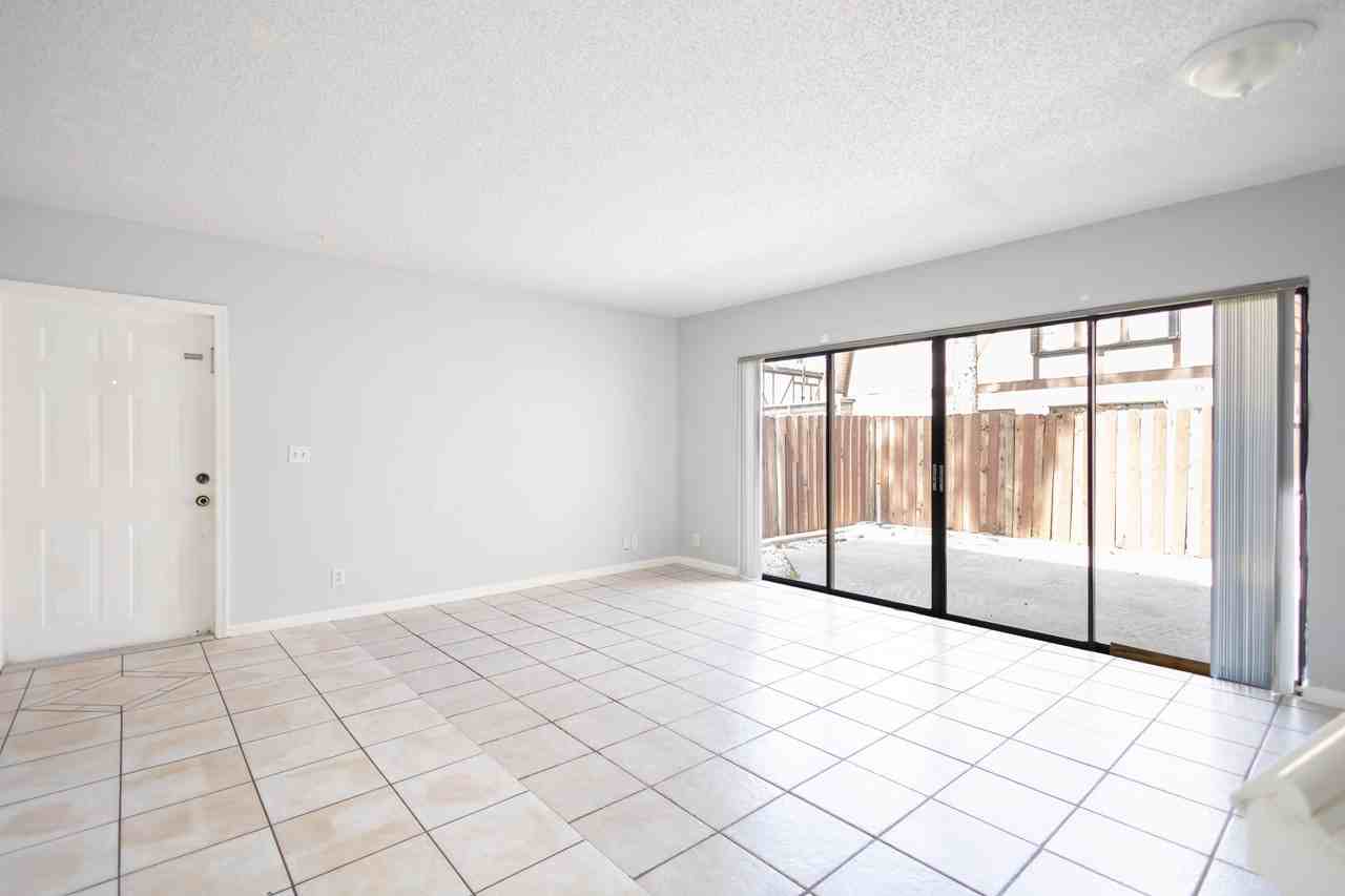 110 Weybridge Cir #A - Photo 3 of 11