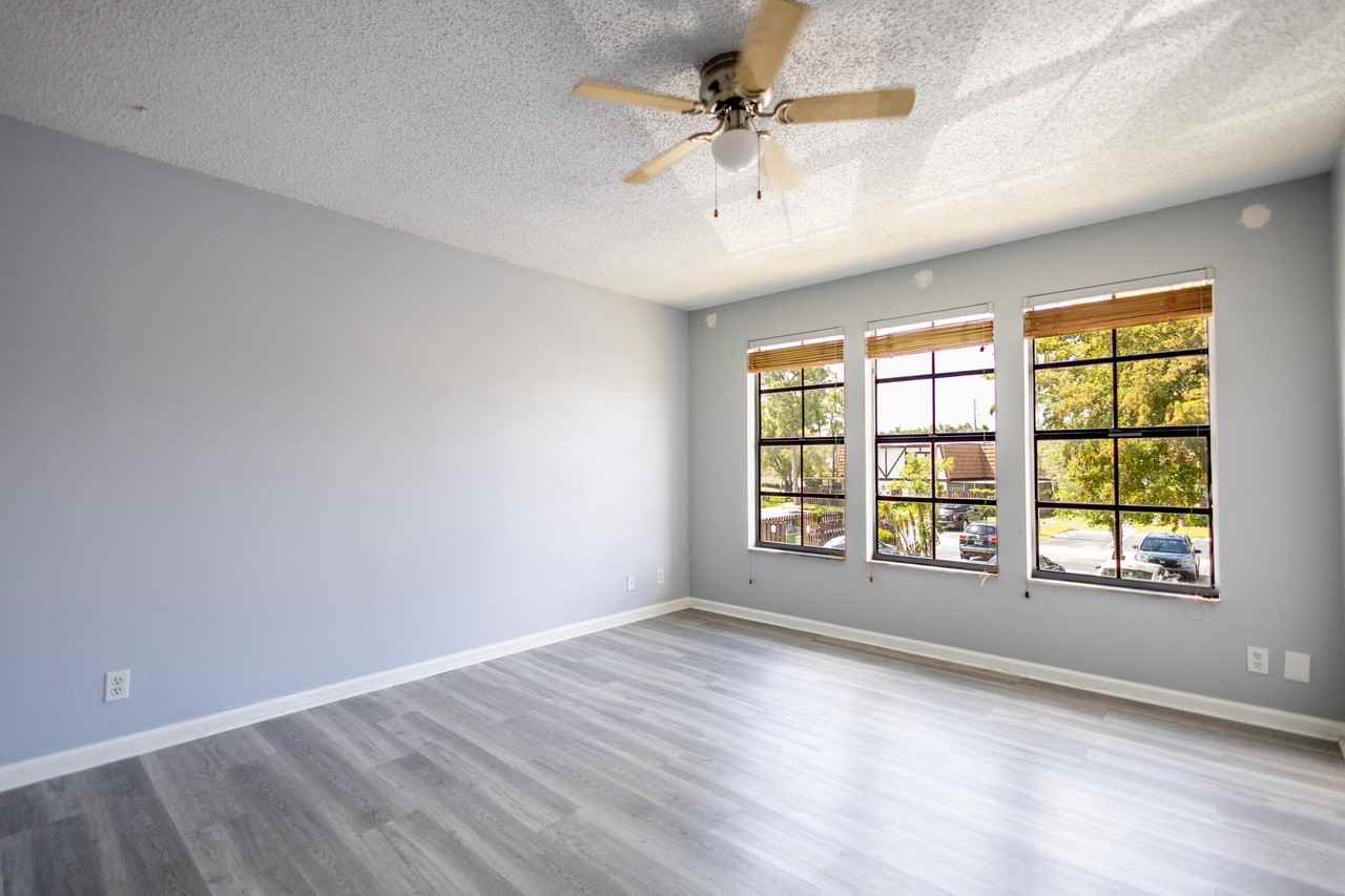 110 Weybridge Cir #A - Photo 7 of 11