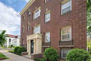 2733 Girard Ave S #106 - Photo 1 of 1