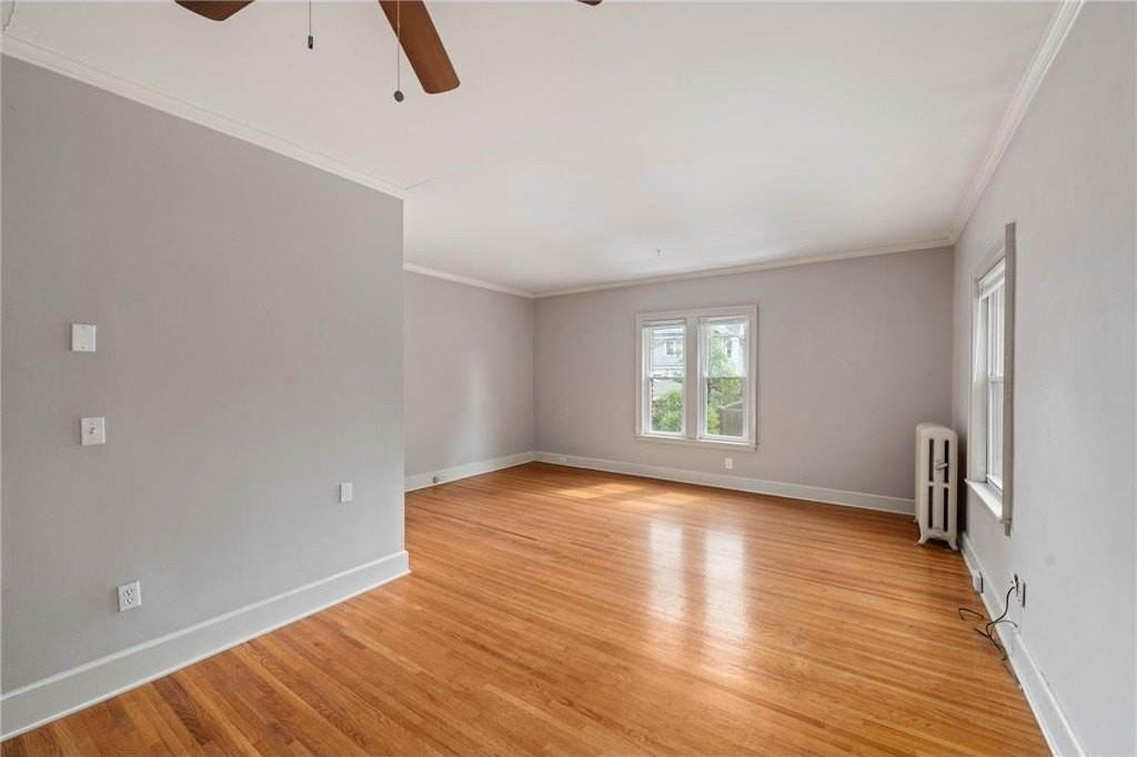 2733 Girard Ave S #106 - Photo 5 of 13