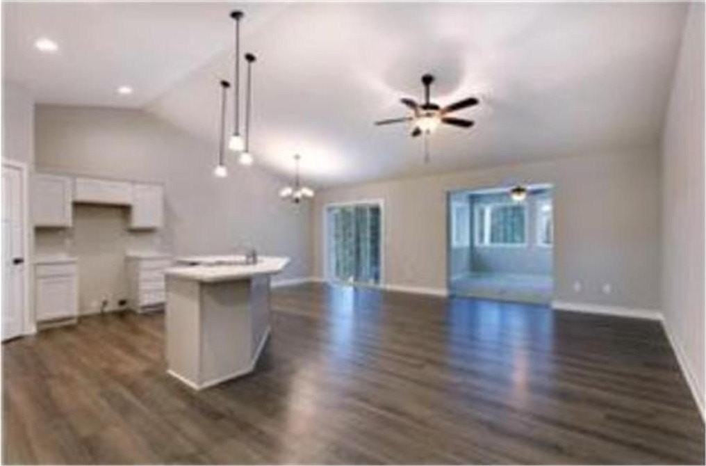 316 Evergreen Dr - Photo 3 of 8