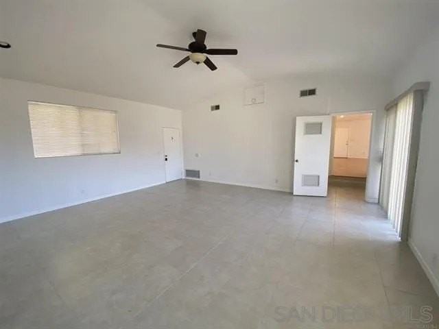 7734 Peacock Dr - Photo 5 of 12