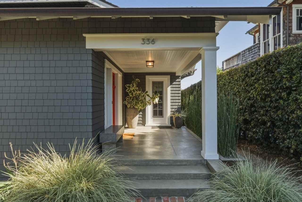 336 E Padre St - Photo 2 of 50