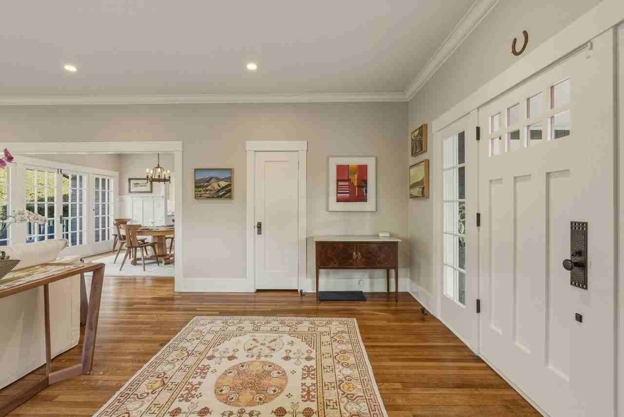 336 E Padre St - Photo 7 of 50