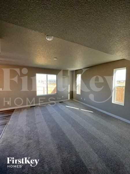 10190 Luneth Dr - Photo 2 of 10