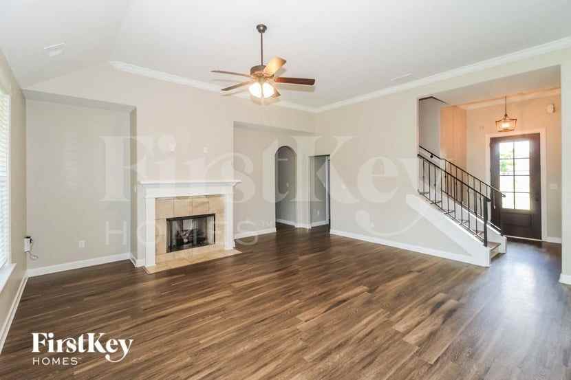 2275 Wellspring Ln - Photo 4 of 15