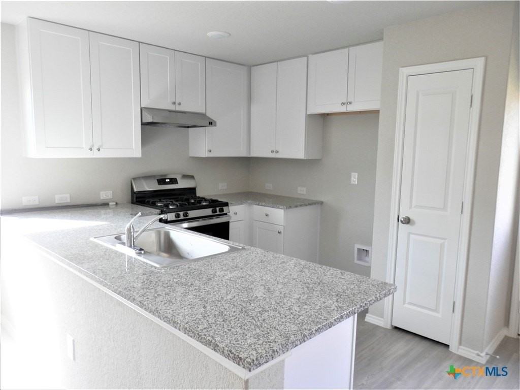 570 Blue Stem Rd - Photo 6 of 20