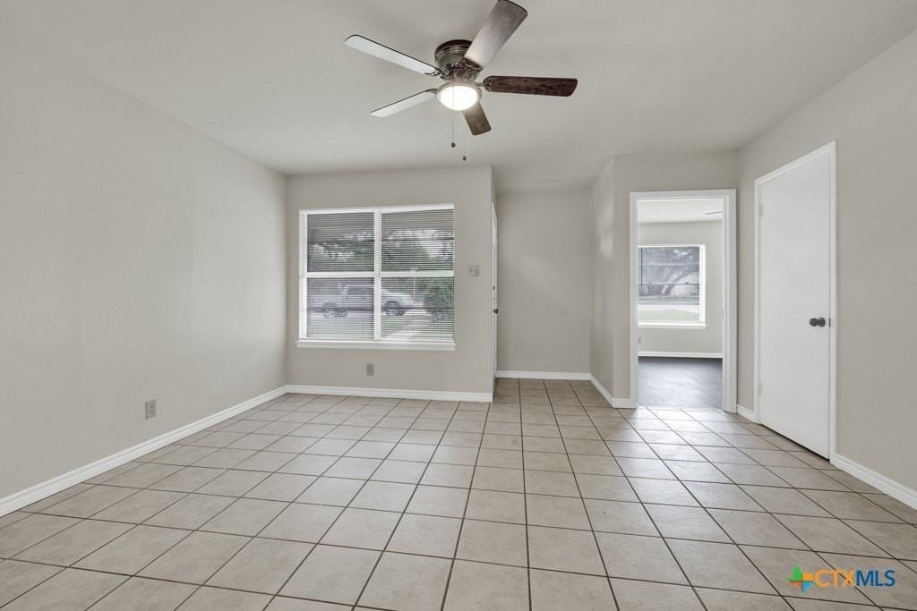 334 Craddock Ave - Photo 2 of 9