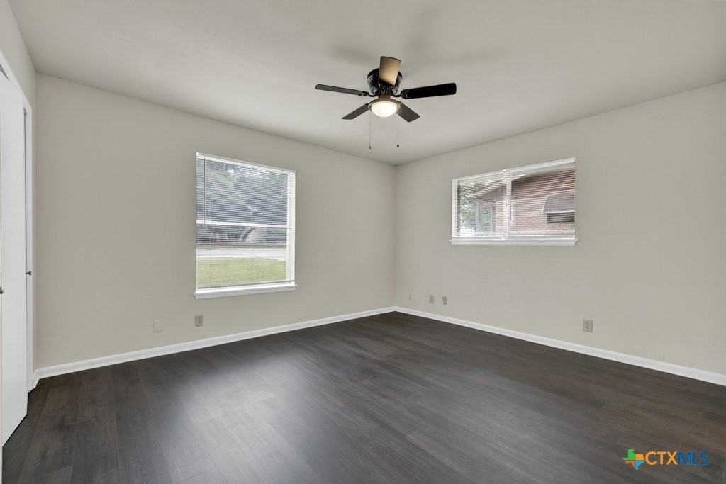 334 Craddock Ave - Photo 5 of 9