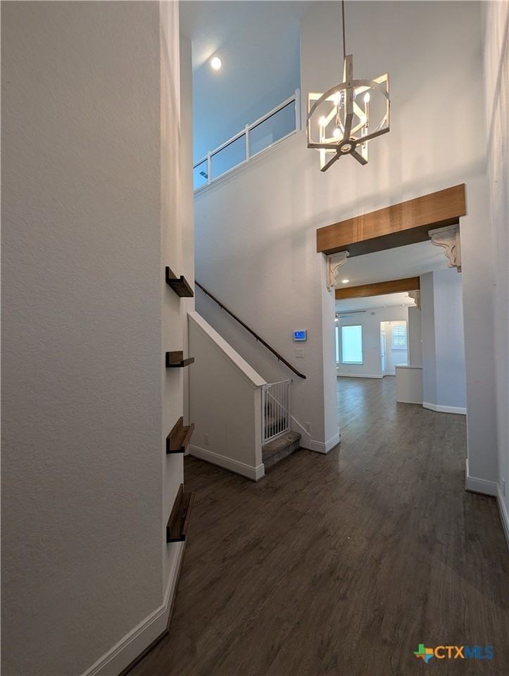 2935 Aller - Photo 3 of 46