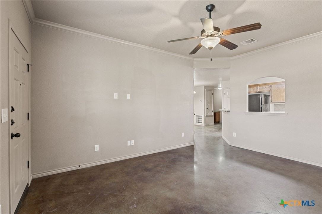 609 Karey Dr #A - Photo 4 of 30