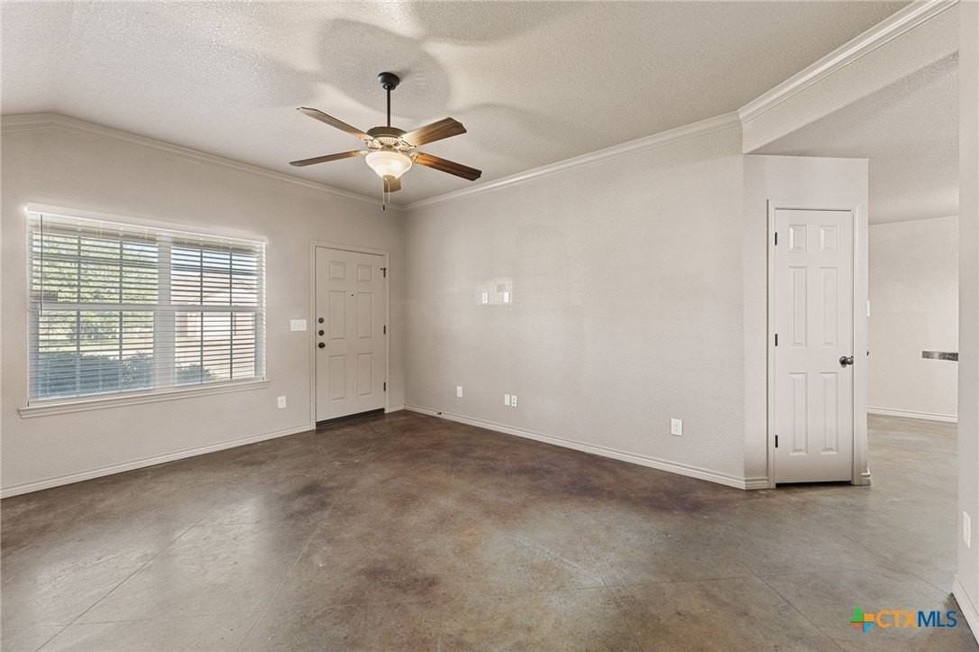 609 Karey Dr #A - Photo 5 of 30