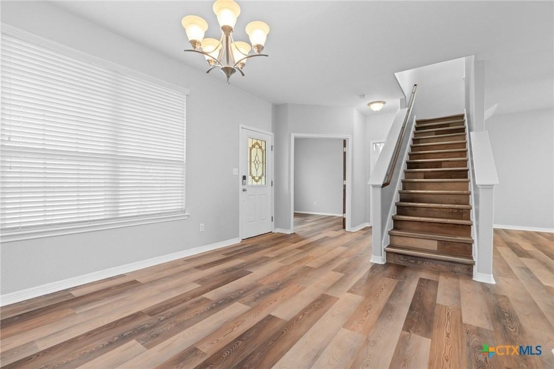 5904 Chuckwagon Cir - Photo 6 of 36