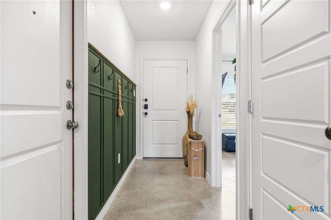 1247 Concord Dr #A - Photo 6 of 32