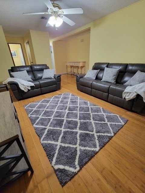821 Tarpon Ave - Photo 6 of 20
