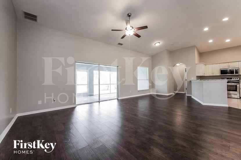 129 Wanatah Ave - Photo 2 of 15