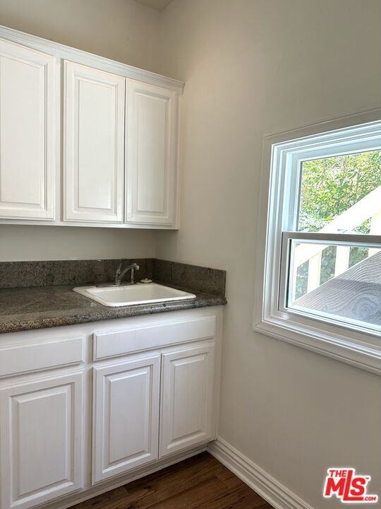 29355 Heathercliff Rd - Photo 2 of 8