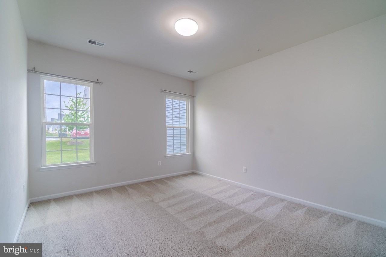 6573 Autumn Olive Dr - Photo 5 of 25