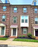 featured image of 9160 Landon House Ln