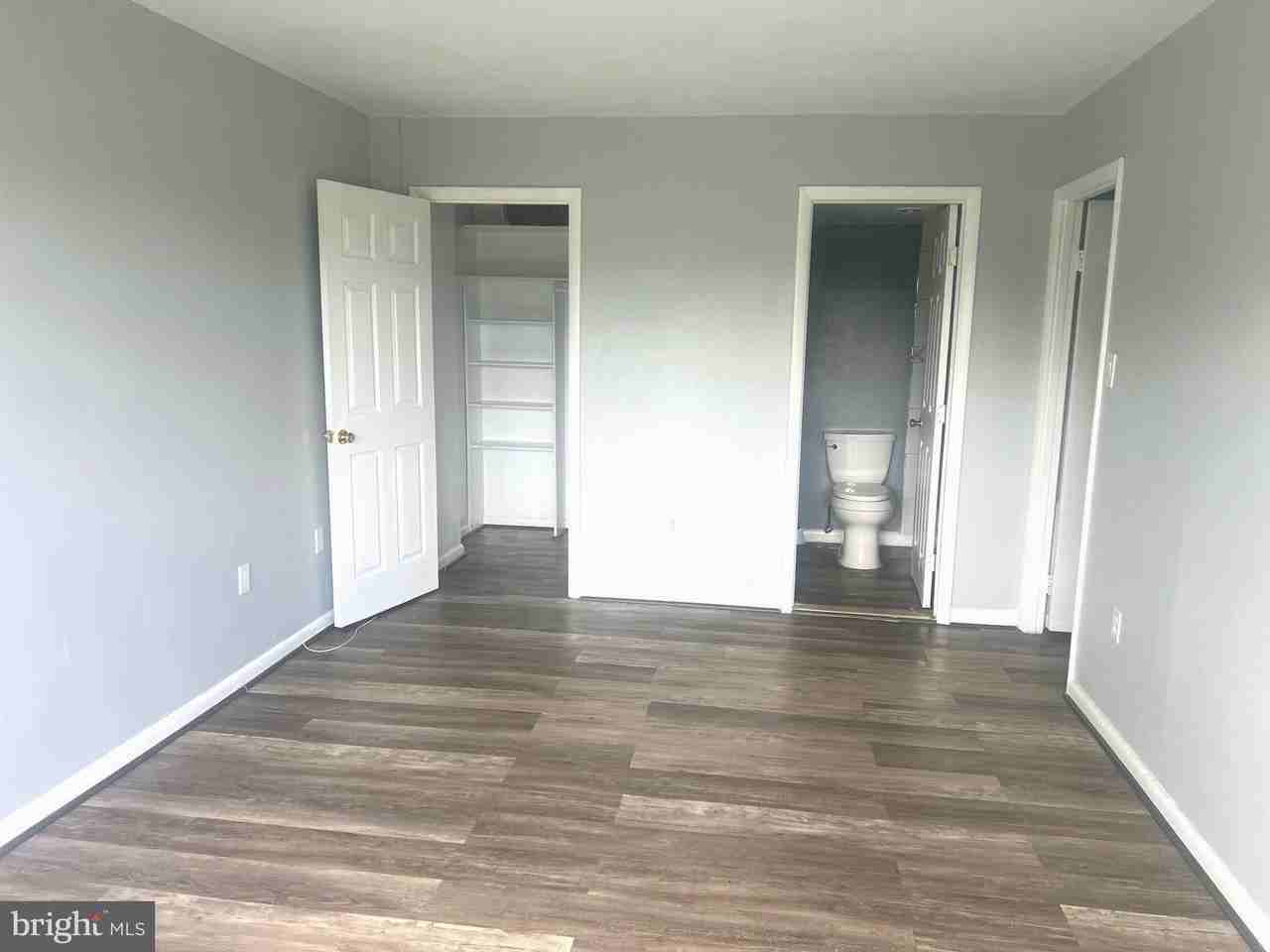 8830 Piney Branch Rd #903 - Photo 4 of 24