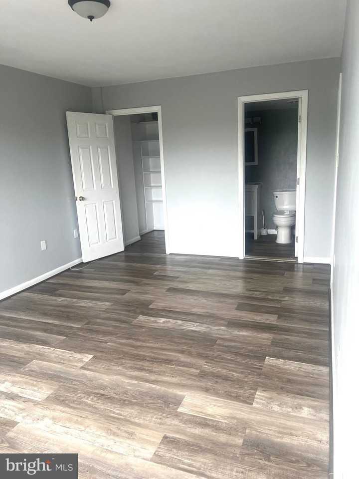 8830 Piney Branch Rd #903 - Photo 5 of 24