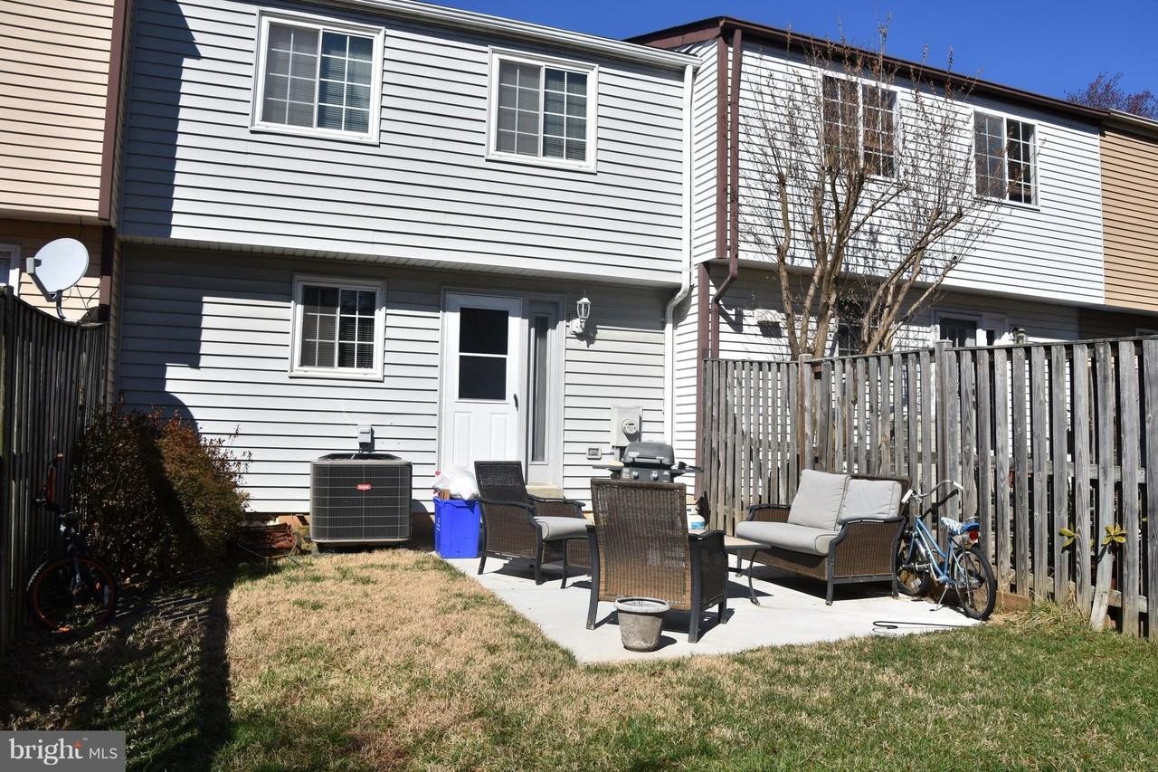 7708 Fawn Ct - Photo 2 of 23
