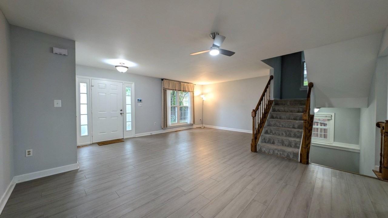 19340 Churubusco Ln - Photo 5 of 29