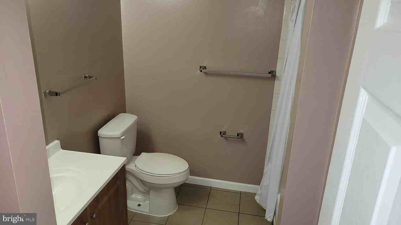 7626 Green Willow Ct - Photo 7 of 31