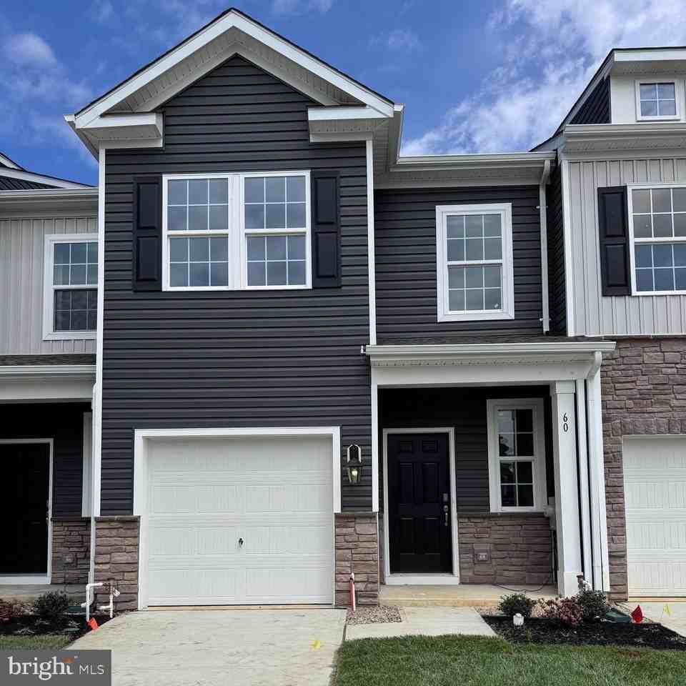 60 Roberts Dr
