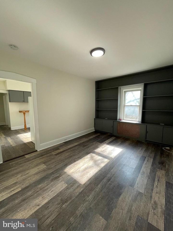 37 E Gloucester Pike #1 - Photo 3 of 20