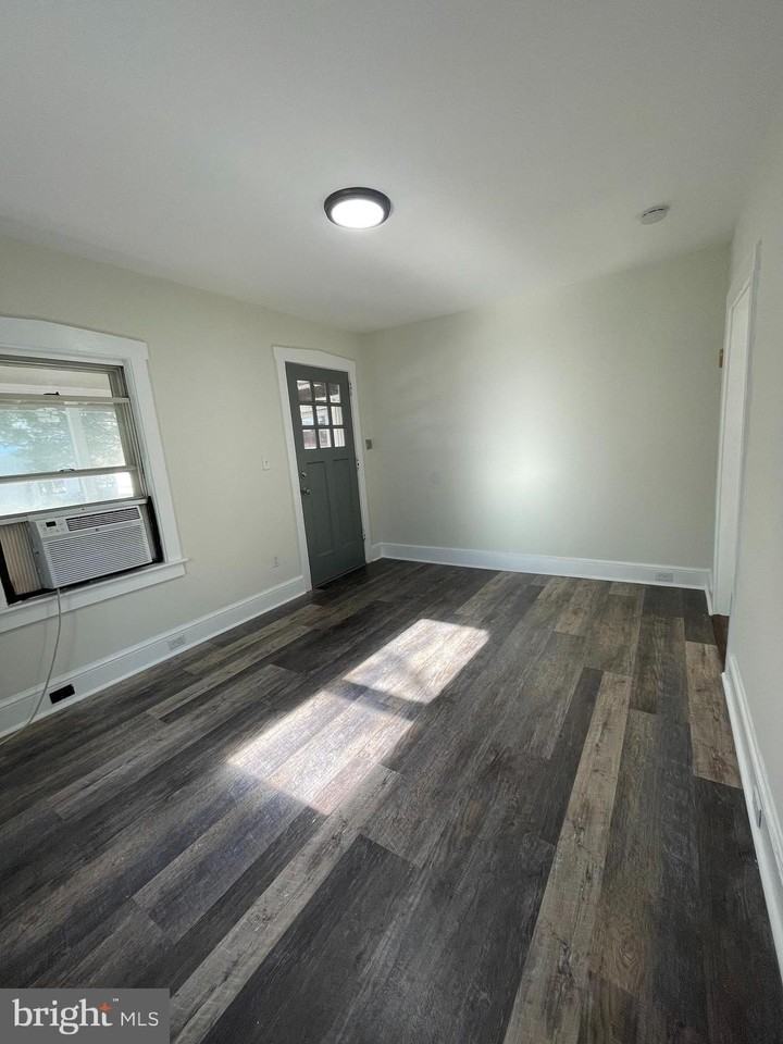 37 E Gloucester Pike #1 - Photo 5 of 20
