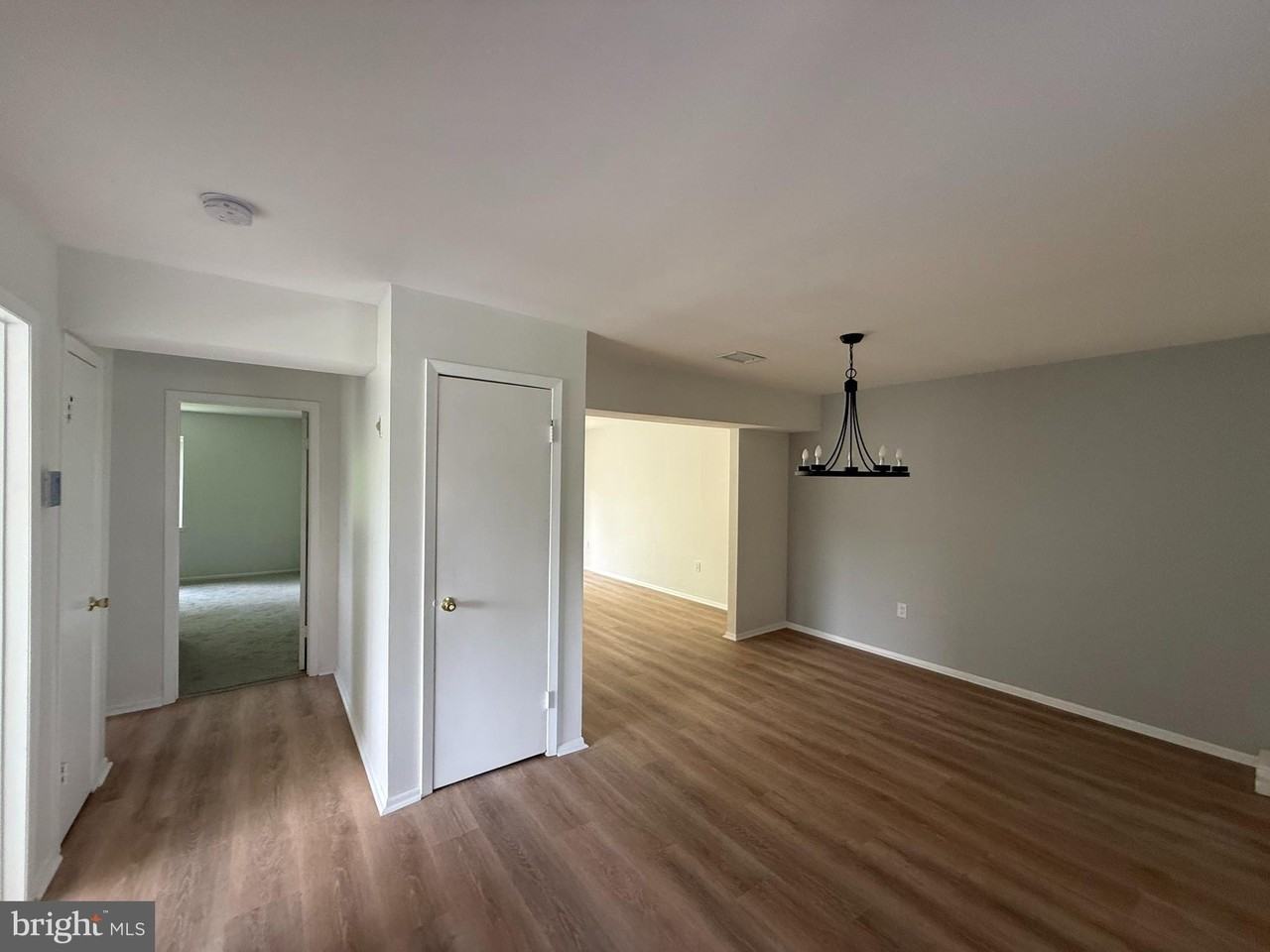 1316 Silver Ct - Photo 4 of 22