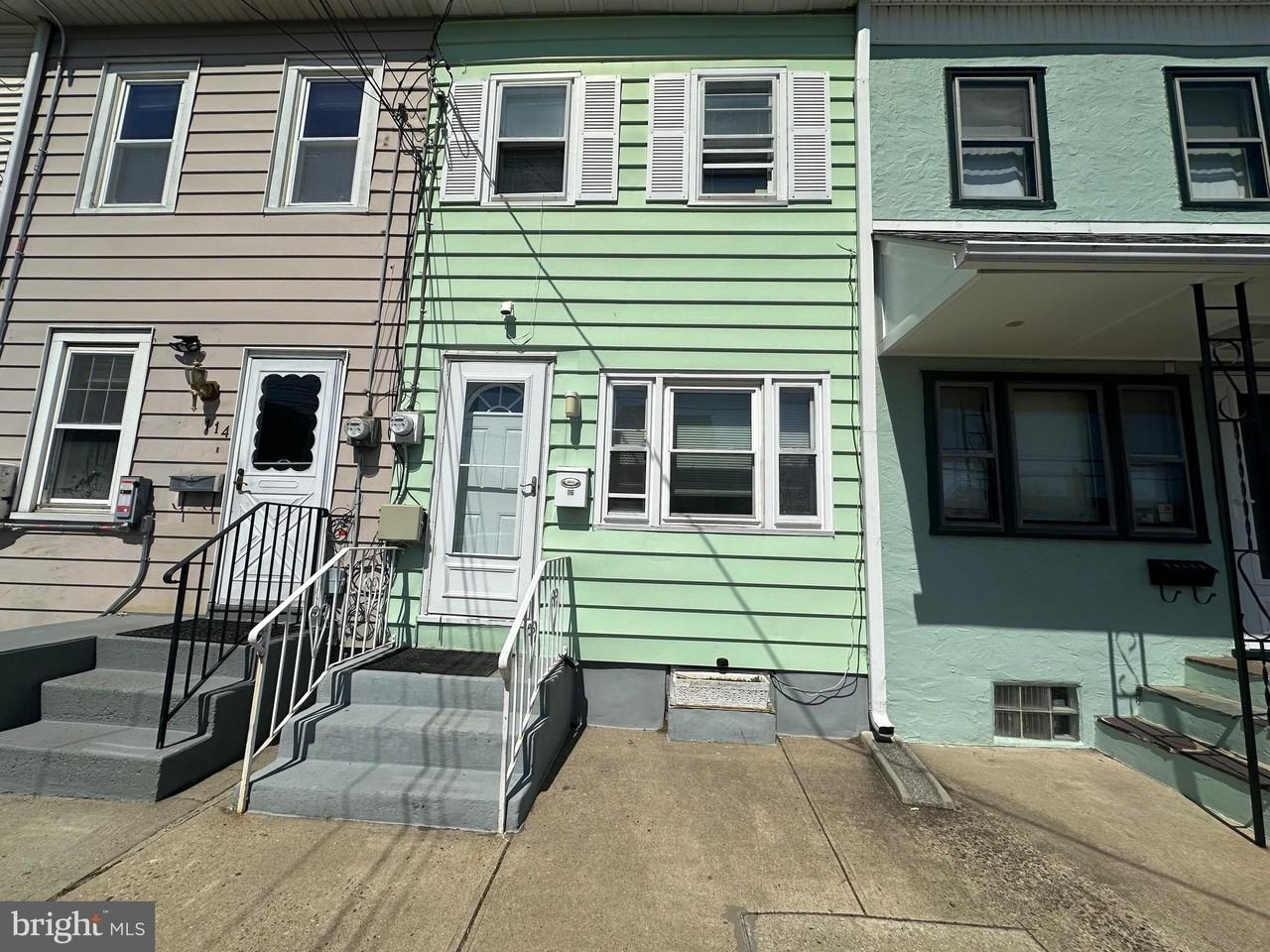 116 Tindall Ave - Photo 2 of 12