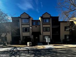 featured image of 2112 Sayre Dr