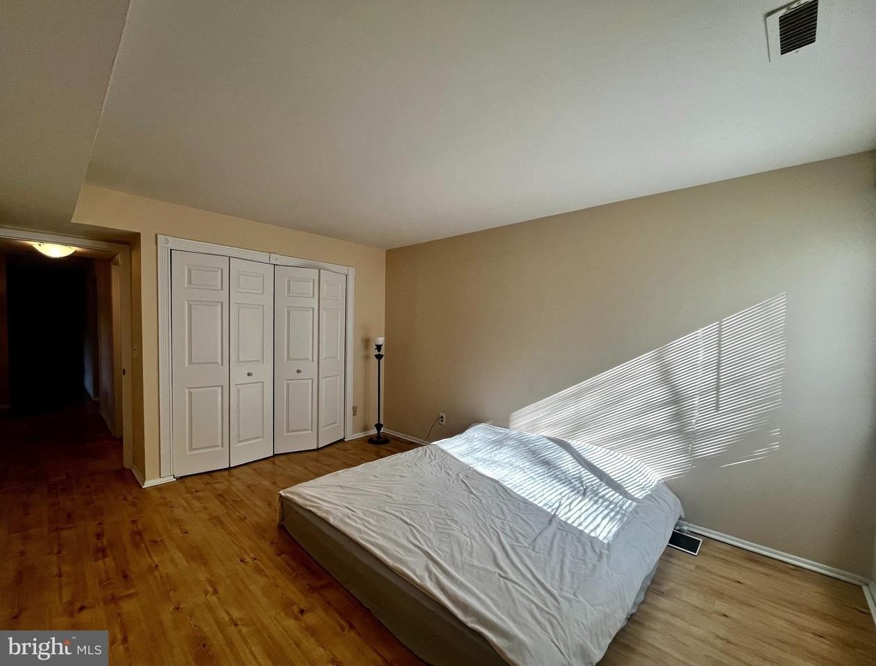 2112 Sayre Dr - Photo 5 of 14
