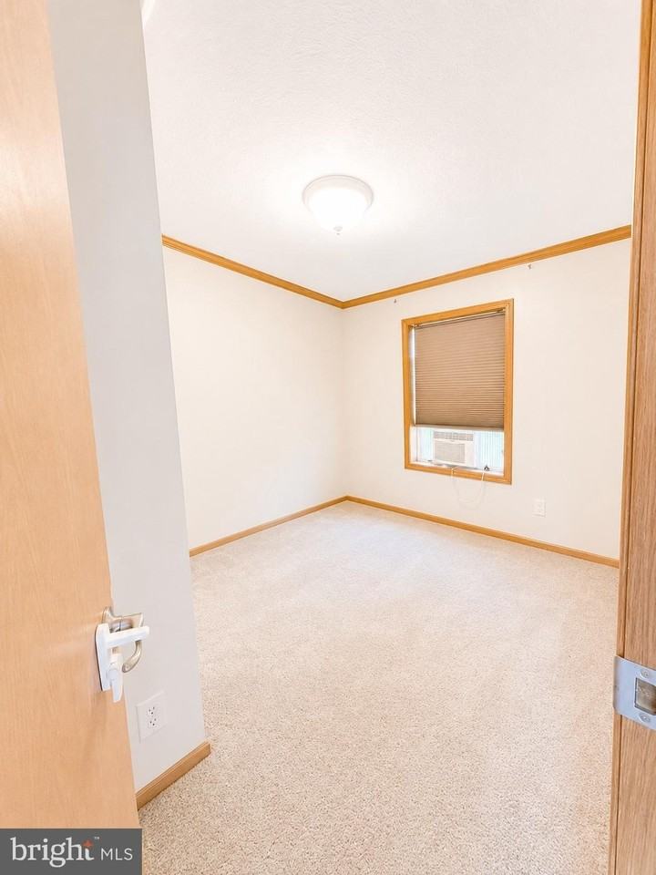 3073 Table Rock Rd - Photo 5 of 14
