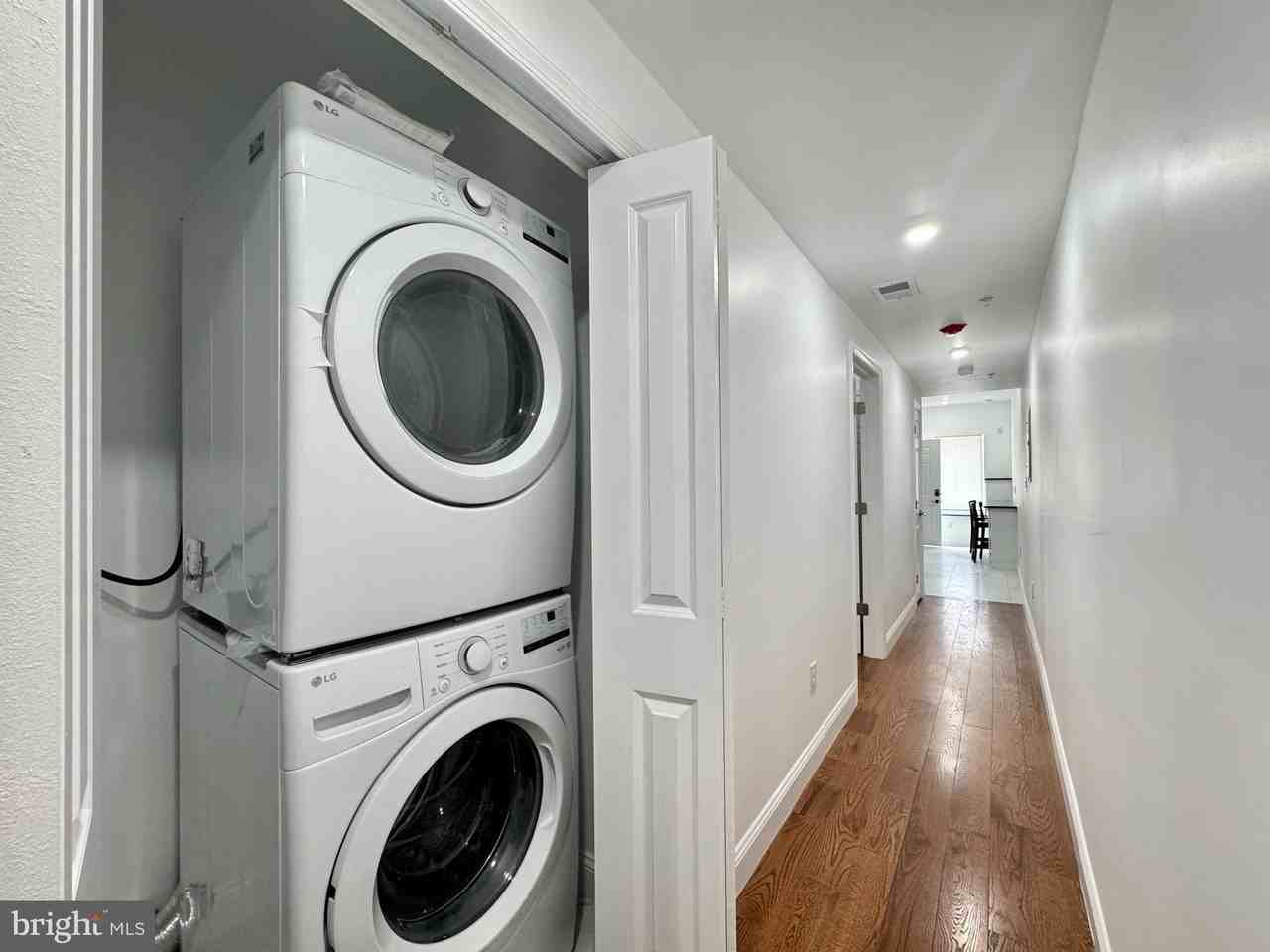3825 Lancaster Ave #2 - Photo 6 of 9