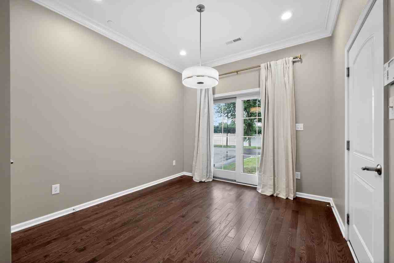 3333 Pietro Way - Photo 7 of 23