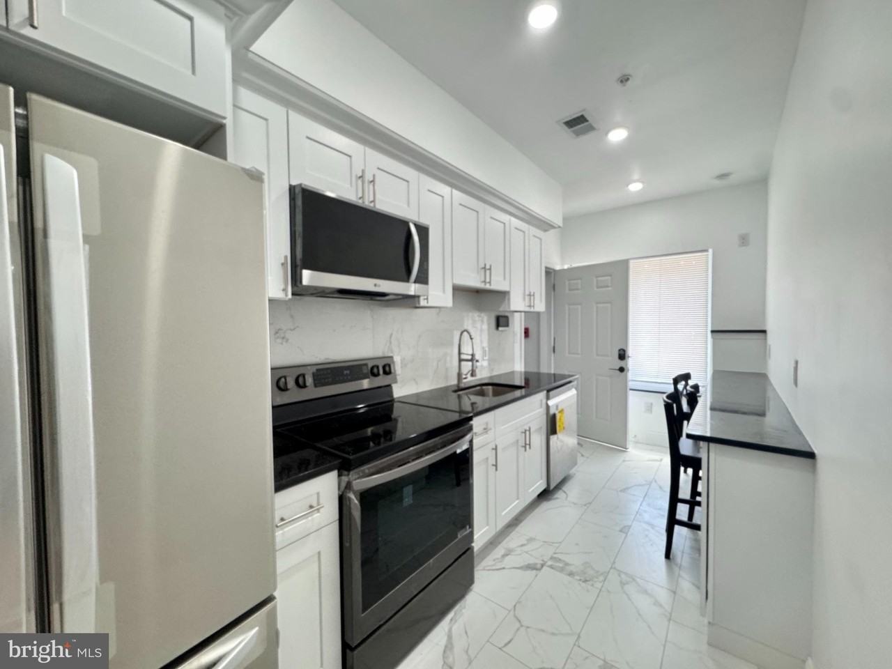 3825 Lancaster Ave #1 - Photo 3 of 11