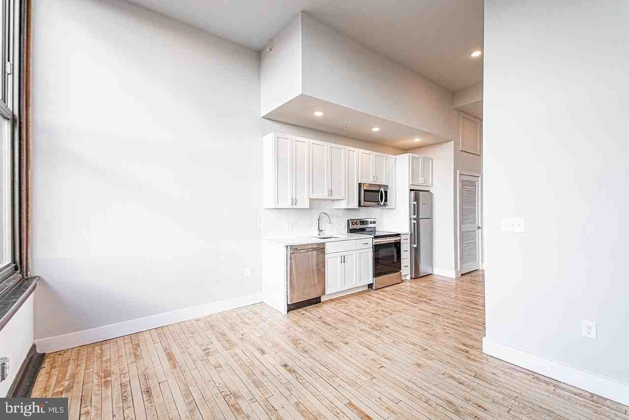 1300 S 19th St #302 - Photo 2 of 16