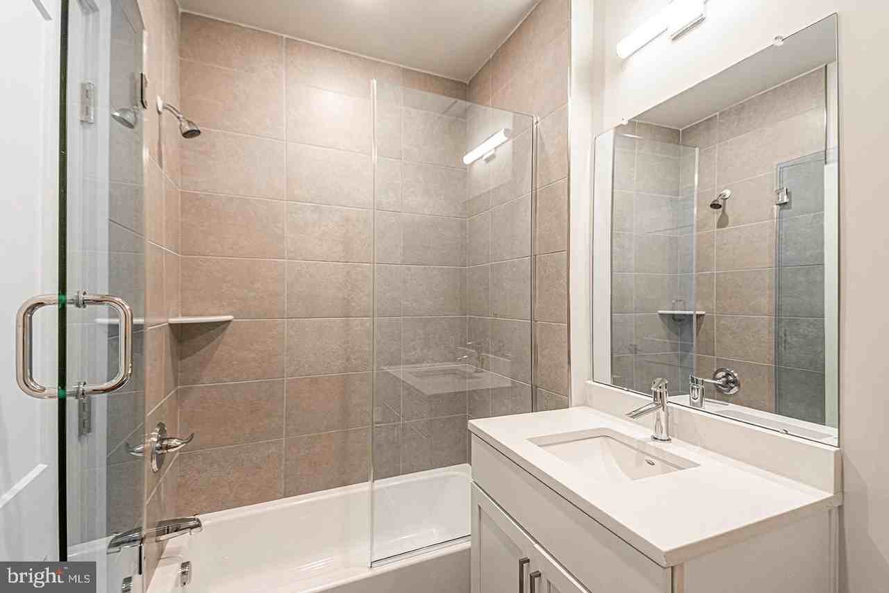 1300 S 19th St #302 - Photo 6 of 16