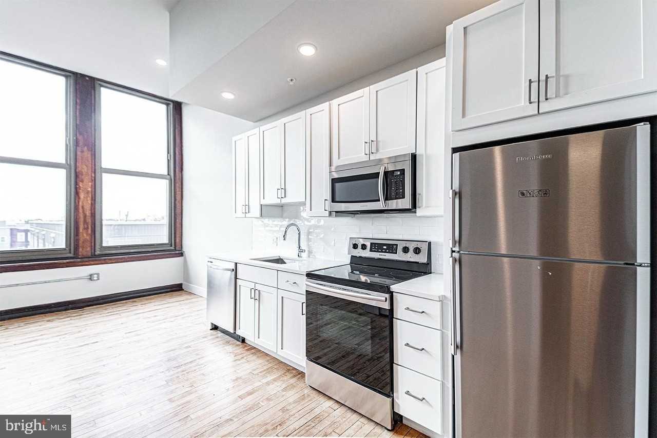 1300 S 19th St #302 - Photo 7 of 16