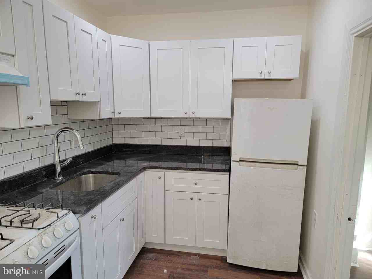 616 Tasker St #2 - Photo 4 of 22