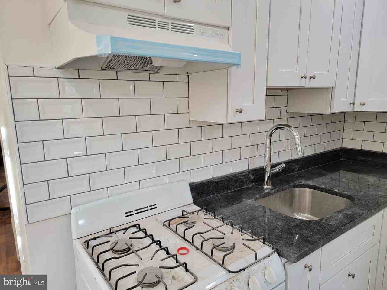 616 Tasker St #2 - Photo 5 of 22