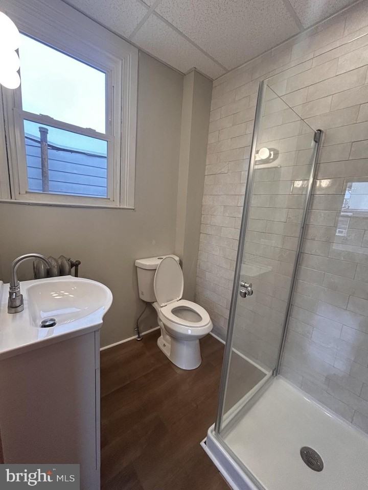 1200 W King St - Photo 5 of 7