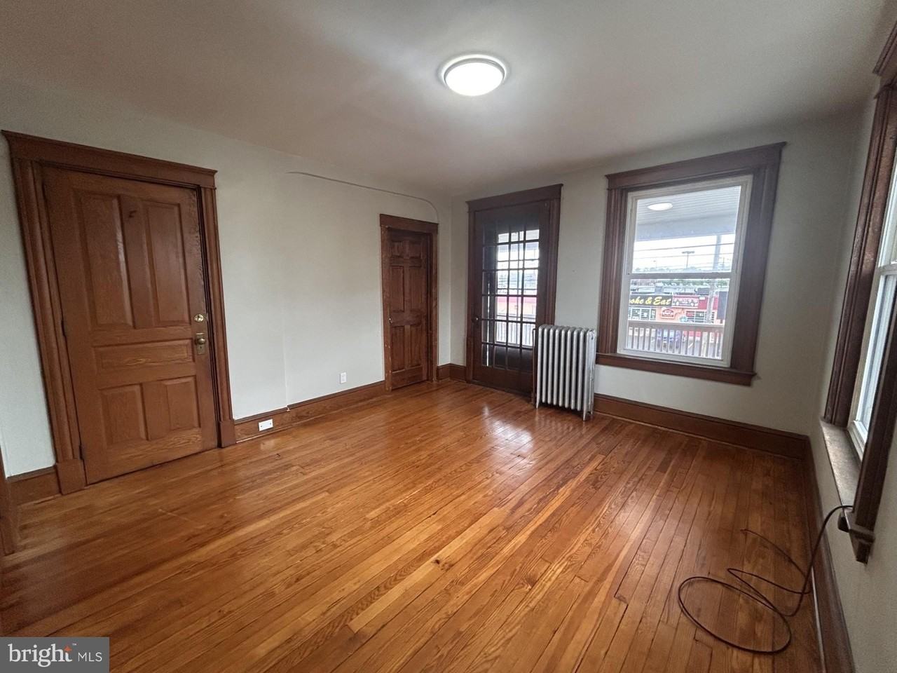 1200 W King St - Photo 6 of 7