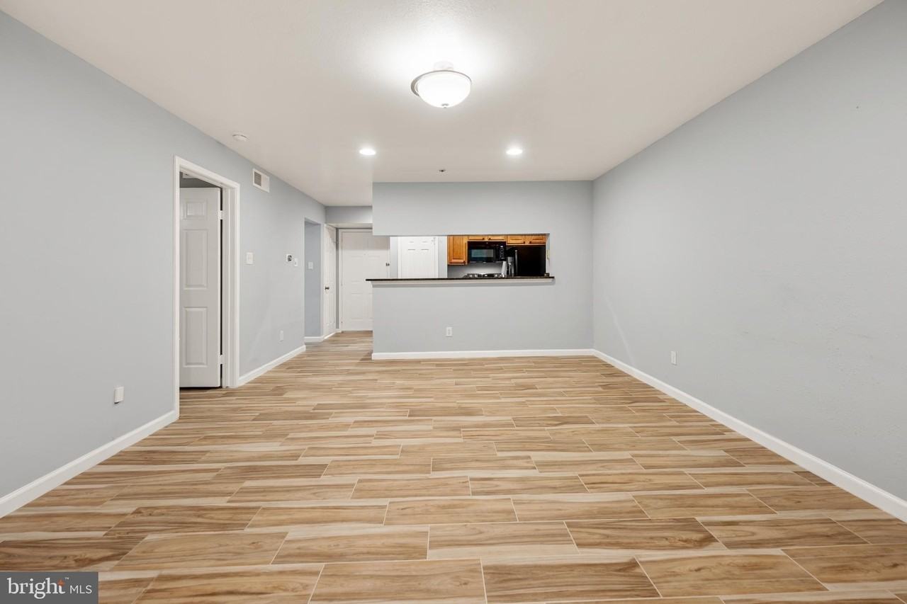 3309 Wyndham Cir #1183 - Photo 7 of 30