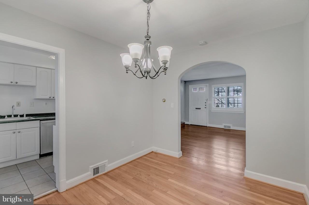1330 Michigan Ave - Photo 7 of 36