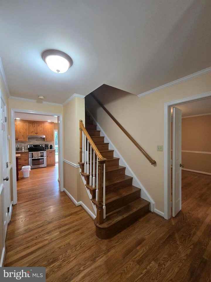5712 John Barton Payne Rd - Photo 2 of 50